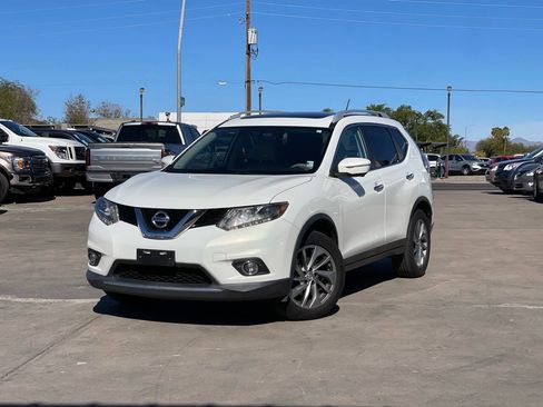 Used 2014 Nissan Rogue SL w/ SL Premium Package image 1