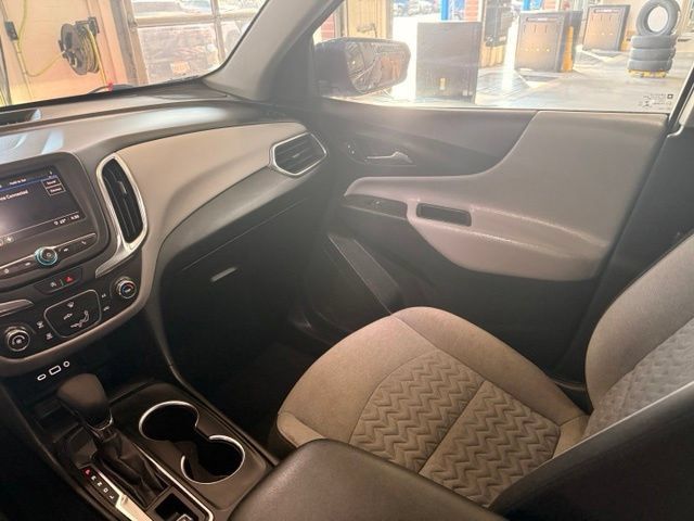 Used 2022 Chevrolet Equinox LT FWD image 19