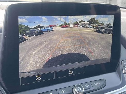 Used 2025 Chevrolet Blazer LT AWD/4WD image 16