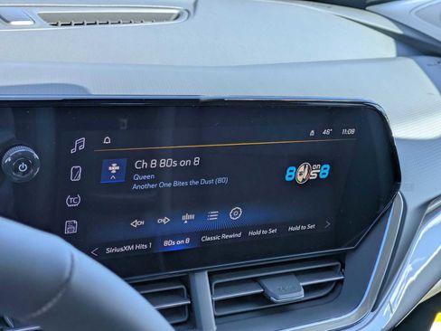 New 2026 Chevrolet Trax ACTIV FWD image 30