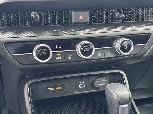 Certified 2025 Honda CR-V LX image 20