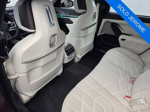 Certified 2023 BMW 760i xDrive AWD/4WD image 15