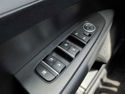 Used 2024 Kia Forte LXS FWD image 14