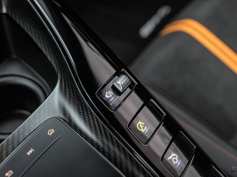Used 2021 Mercedes-Benz AMG GT Black Series image 81
