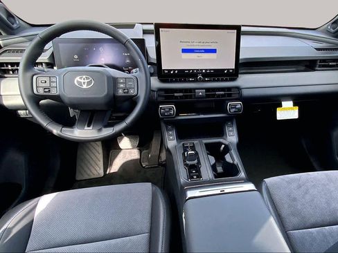 New 2026 Toyota RAV4 XSE AWD/4WD image 5