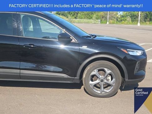 Used 2025 Ford Escape ST-Line Select AWD/4WD image 6