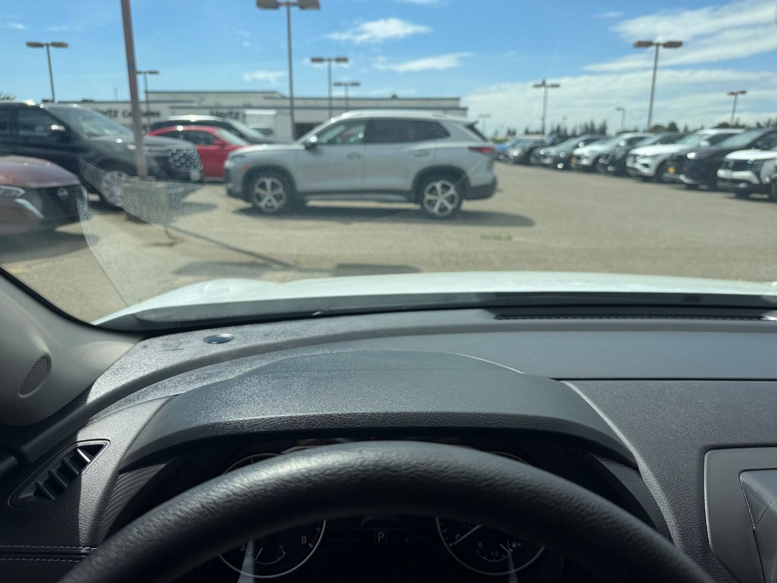 Used 2025 Nissan Sentra SV FWD image 33