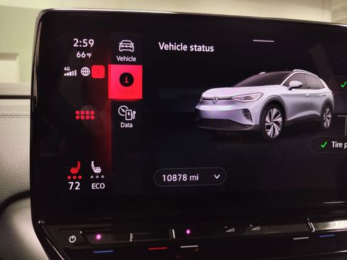 Certified 2023 Volkswagen ID.4 2WD image 24