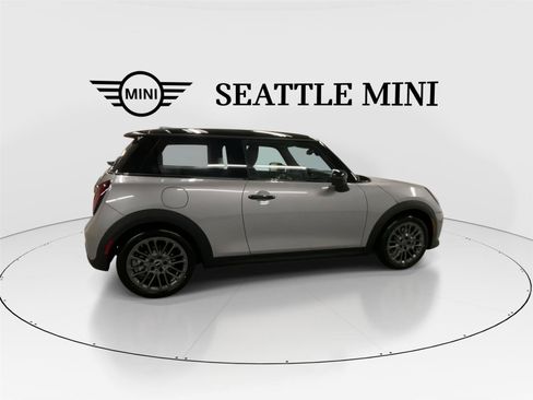 New 2026 MINI Cooper 2-Door Hardtop FWD image 12