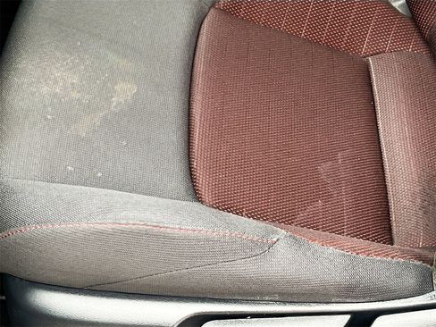 Used 2024 Toyota Corolla SE image 19