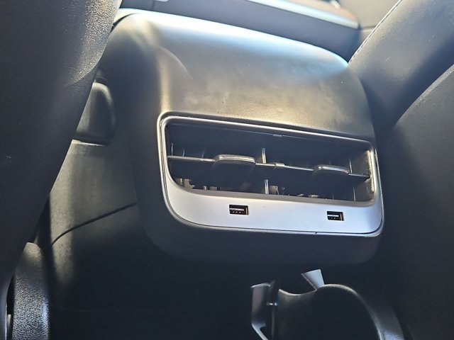 Used 2018 Tesla Model 3 Long Range RWD image 25