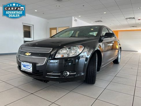 Used 2010 Chevrolet Malibu LTZ w/ HFV6 Engine Package FWD image 1
