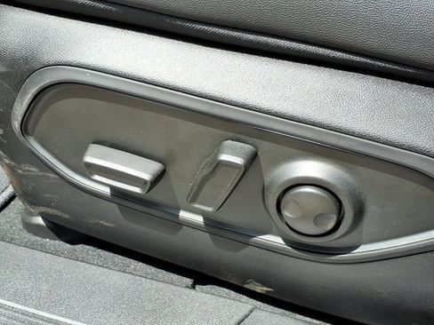 New 2026 Jeep Cherokee Limited AWD/4WD image 8