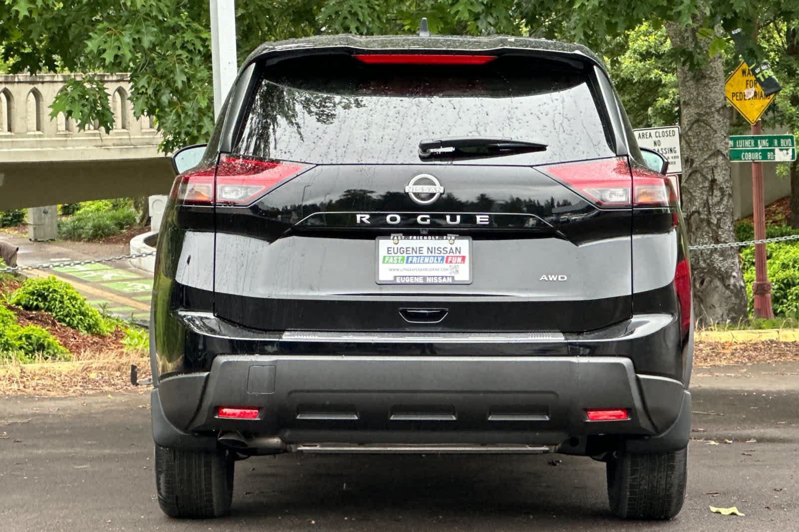 New 2026 Nissan Rogue SV AWD/4WD image 7