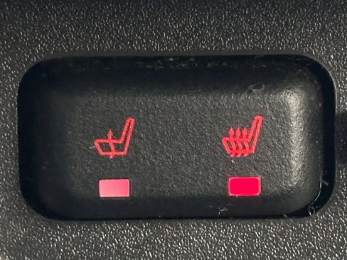 Used 2016 Ford Taurus Limited w/ Equipment Group 301A image 18