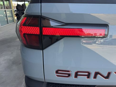 Used 2023 Hyundai Santa Cruz SEL Premium image 14