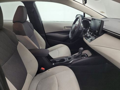 Used 2022 Toyota Corolla LE FWD image 21