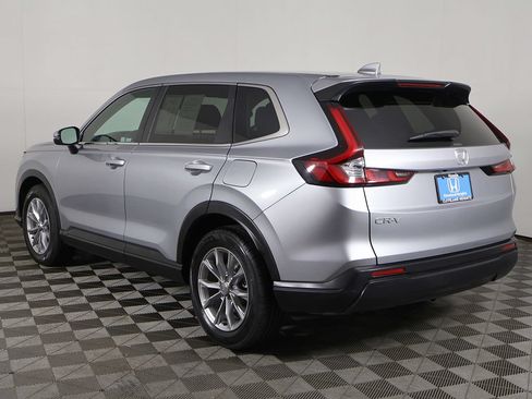 Used 2023 Honda CR-V EX image 9