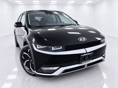 Used 2024 Hyundai Ioniq 5 SEL AWD/4WD image 4
