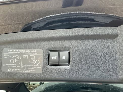 Certified 2025 INFINITI QX50 Pure image 29