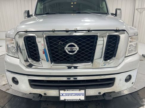 Used 2016 Nissan NV 3500 SL image 29