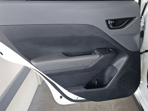 Used 2024 Subaru Crosstrek 2.0i Premium image 26