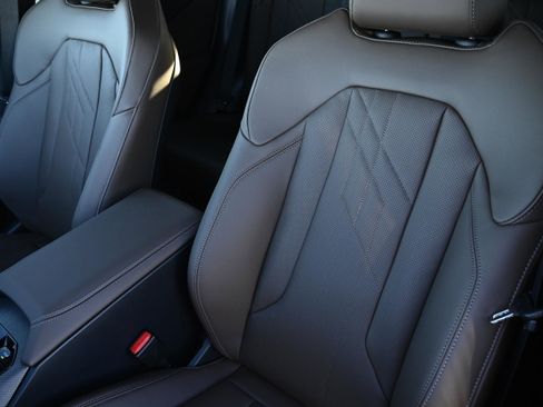 New 2026 BMW X3 xDrive30 w/ Premium Package image 10