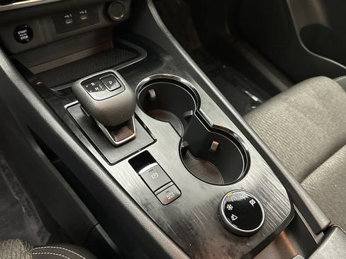 Certified 2025 Nissan Rogue SV AWD/4WD image 14