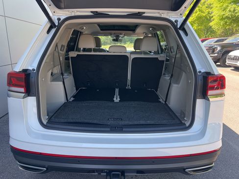 Certified 2026 Volkswagen Atlas SE w/ Panoramic Sunroof Package FWD image 38