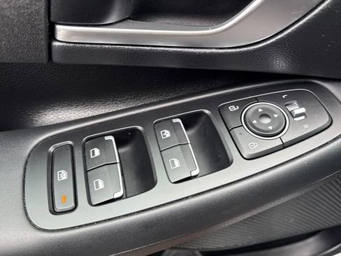 Used 2021 Hyundai Sonata SE image 12