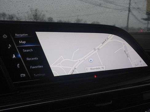 Used 2022 Cadillac Escalade Premium Luxury image 47