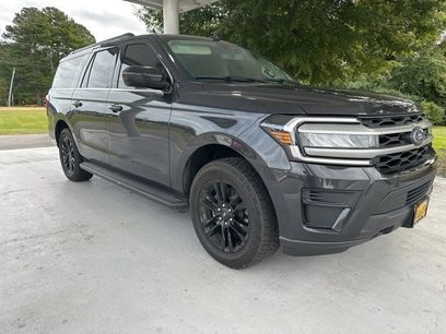 Used 2024 Ford Expedition Max XLT