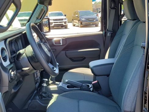 New 2026 Jeep Wrangler Unlimited Sport AWD/4WD image 17