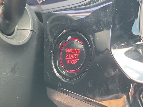 Certified 2025 Honda Civic Sport image 31