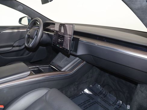 Used 2022 Tesla Model S AWD/4WD image 20