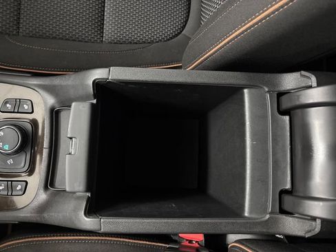 Used 2020 GMC Acadia AT4 image 61