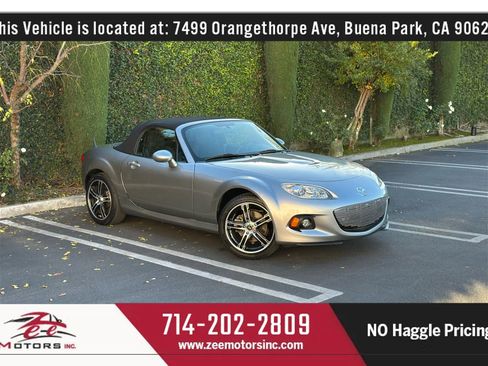 Used 2013 MAZDA MX-5 Miata Sport image 2