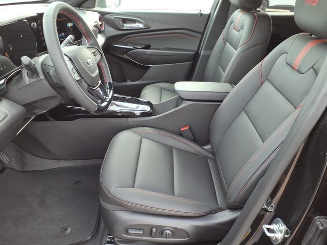 New 2026 Chevrolet Trax RS w/ Driver Confidence Package FWD image 6