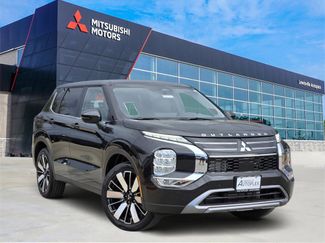 New 2026 Mitsubishi Outlander SE video 1