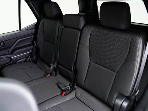 Used 2026 Toyota 4Runner SR5 AWD/4WD image 24