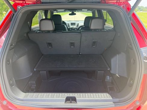 Used 2024 Chevrolet Equinox RS FWD image 6