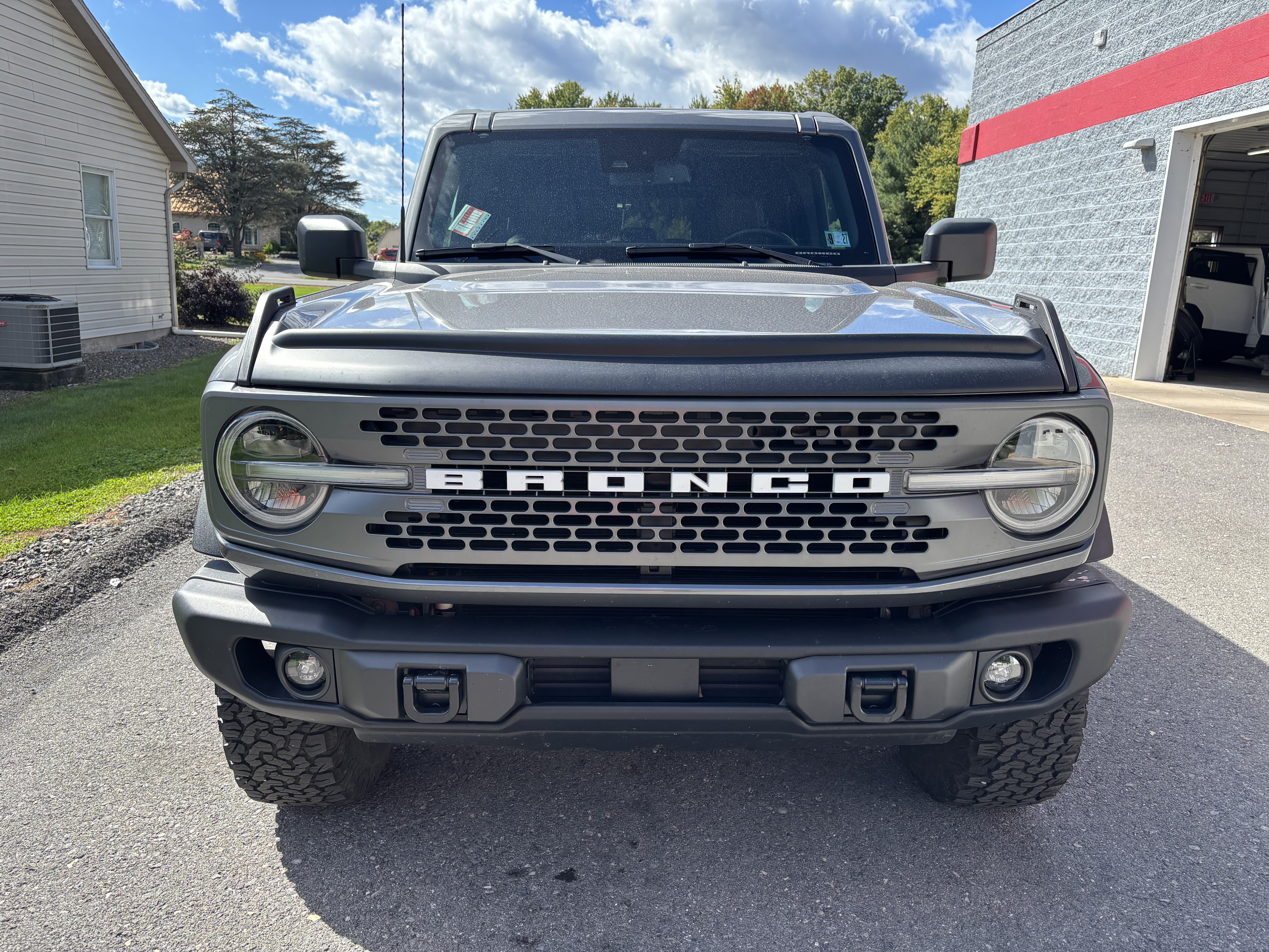 Used 2023 Ford Bronco Badlands AWD/4WD image 9