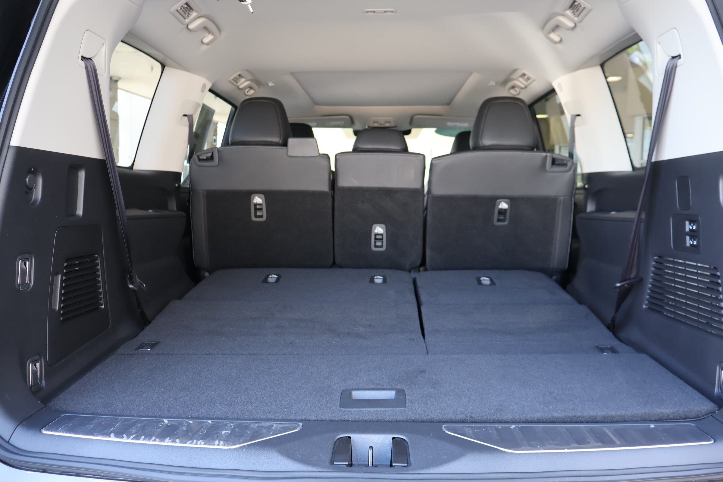 Certified 2025 INFINITI QX80 Pure RWD image 24
