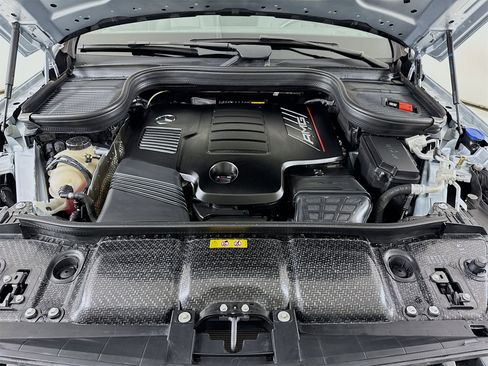 Used 2024 Mercedes-Benz GLE 53 AMG 4MATIC Coupe image 33