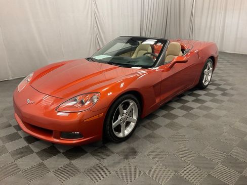 Used 2005 Chevrolet Corvette Convertible w/ Preferred Equipment Group RWD image 15