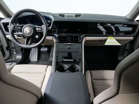 New 2026 Porsche Panamera RWD image 18