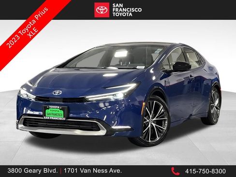 Certified 2023 Toyota Prius XLE FWD image 1