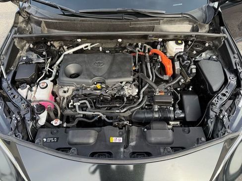 Certified 2023 Toyota Venza Nightshade image 7