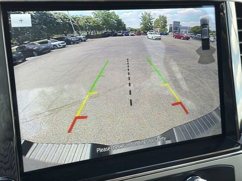Used 2022 Ford F250 Lariat w/ Lariat Value Package AWD/4WD image 16