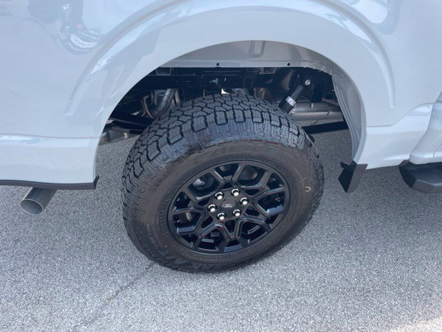 New 2026 Ford F150 XLT w/ Equipment Group 302A MID AWD/4WD image 21